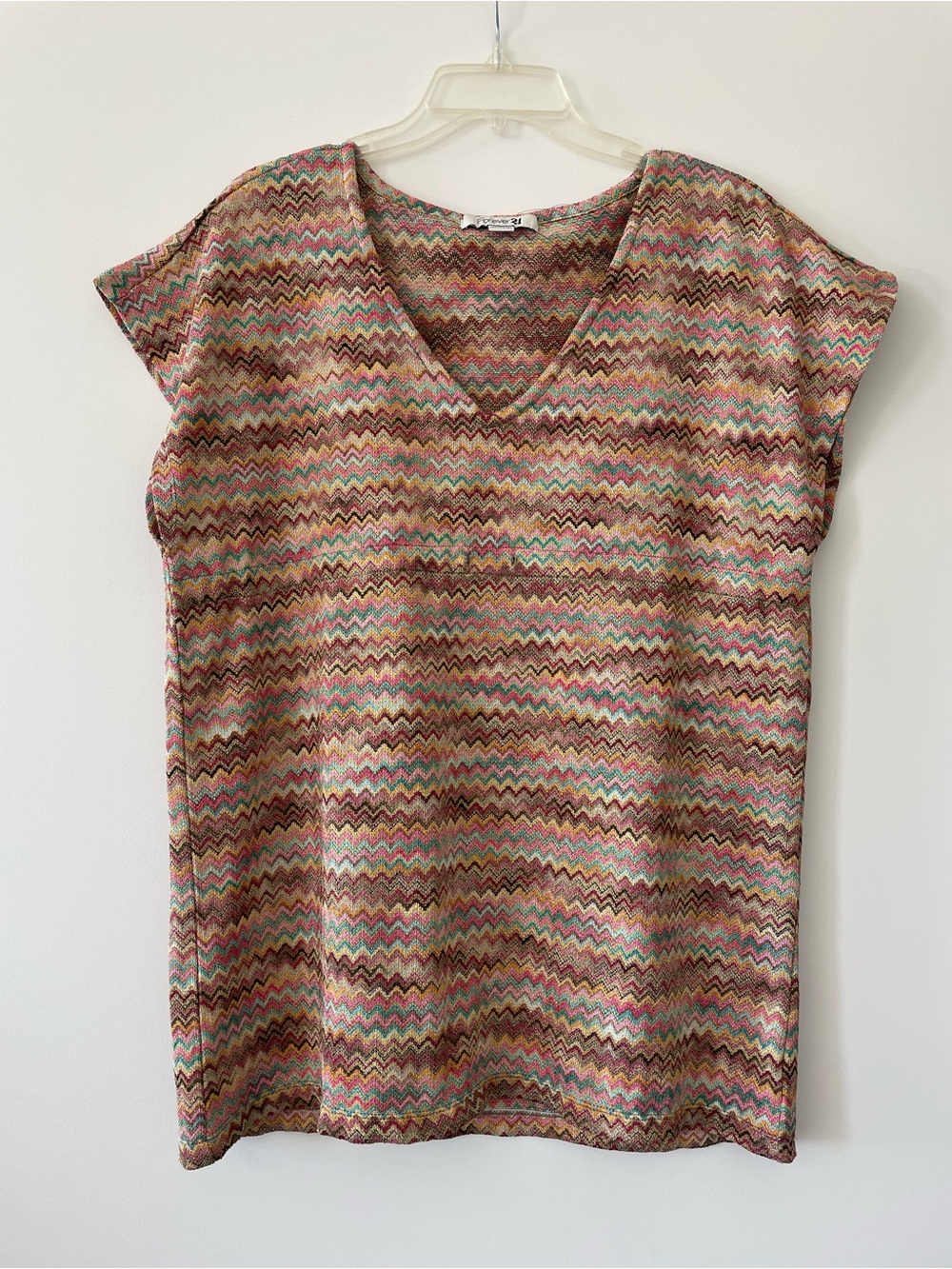 Forever 21 Chevron/Zigzag Pattern Multicolor Top - Size M